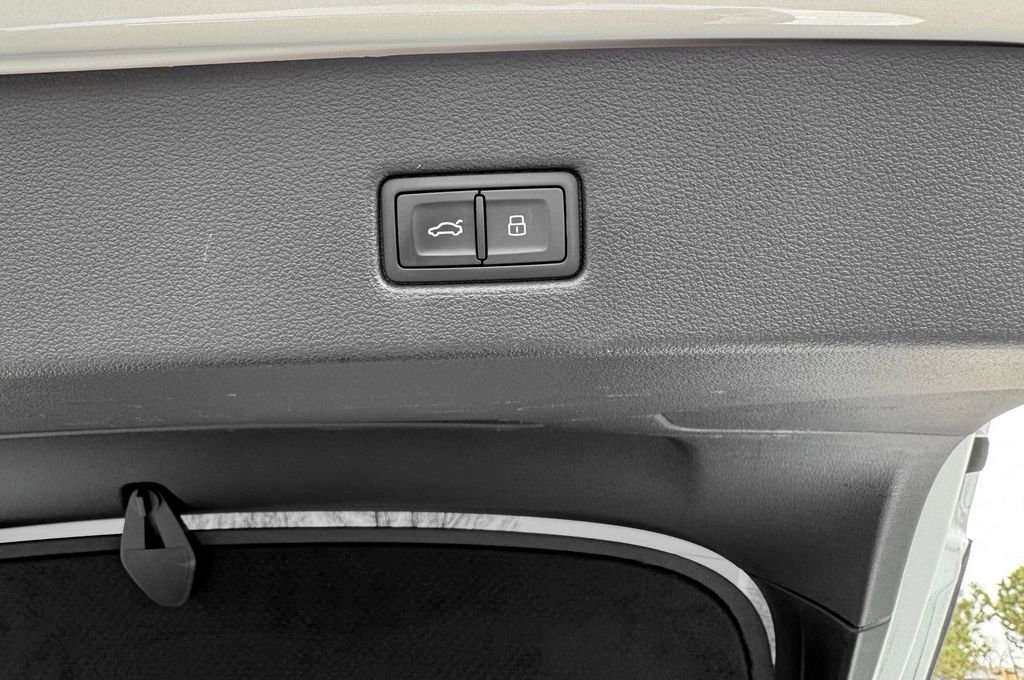 Used 2022 Audi S7 Premium Plus w/ S Sport Package image 10