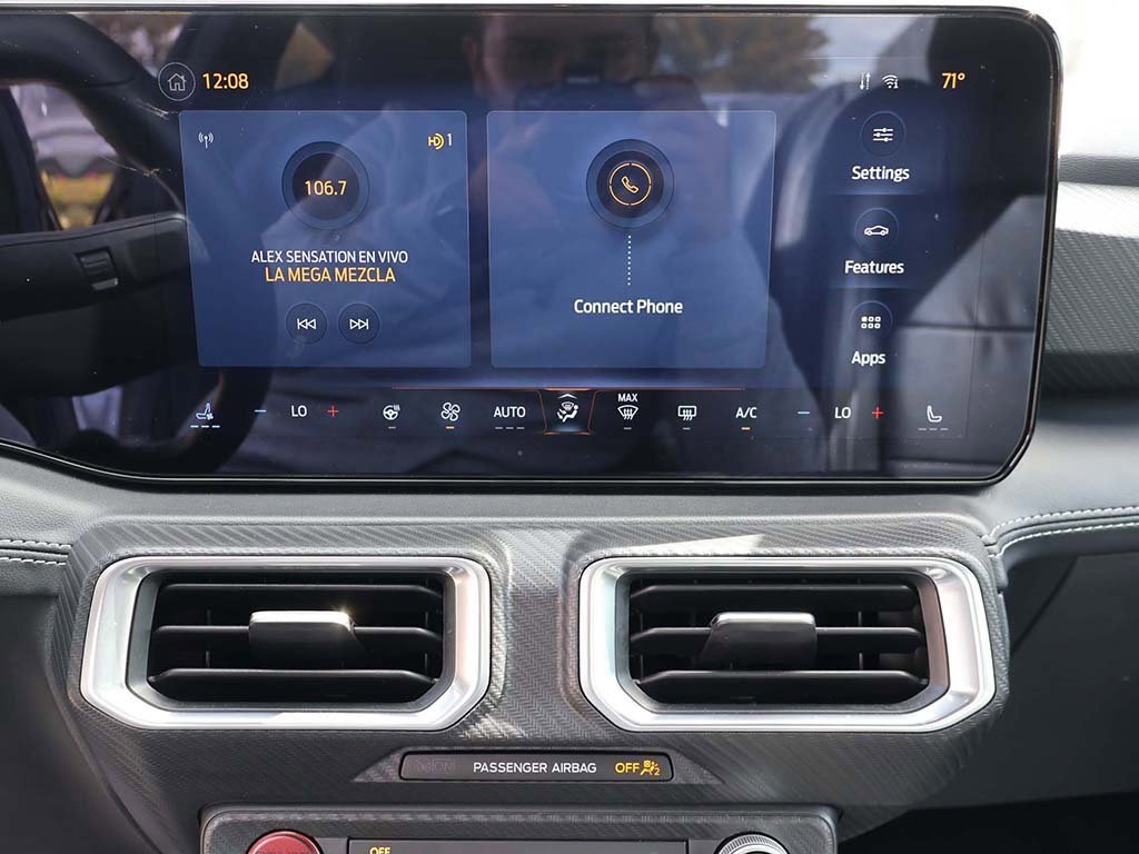 Used 2025 Ford Mustang Premium image 43