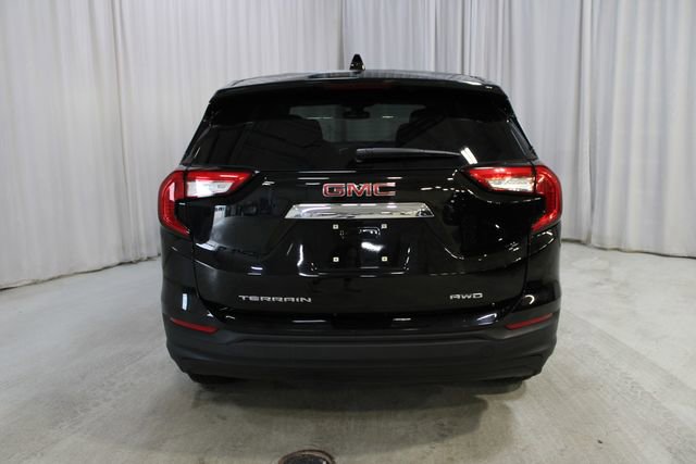 Used 2022 GMC Terrain SLE image 27