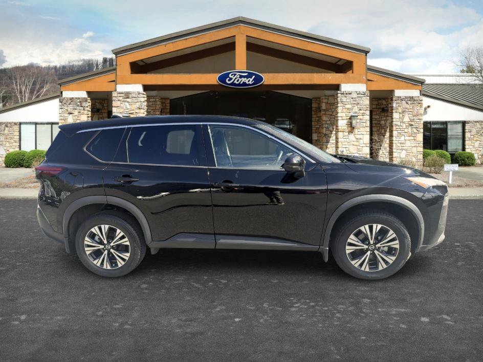 Used 2021 Nissan Rogue SV FWD image 4