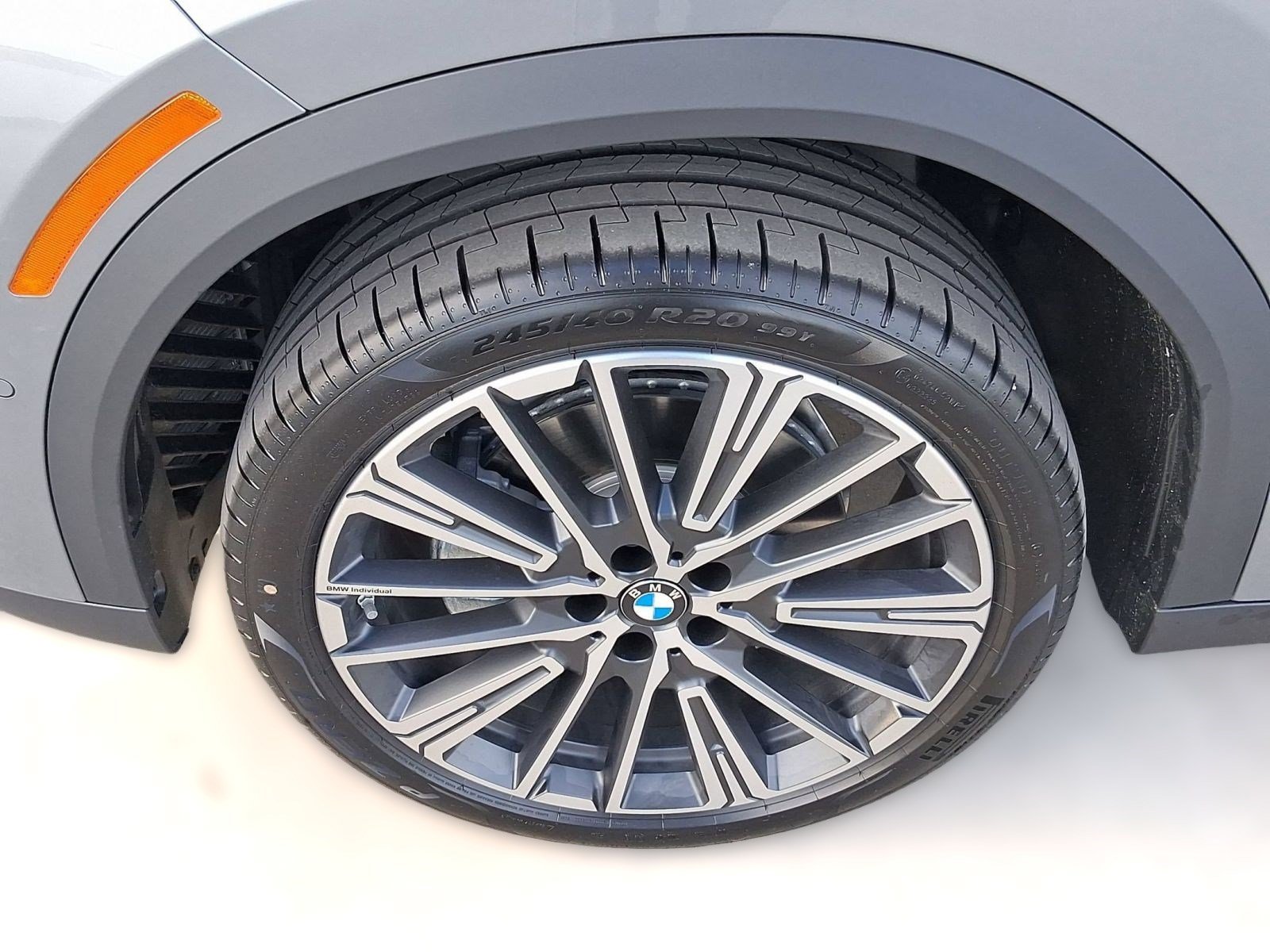 Used 2026 BMW X2 xDrive28i w/ Technology Package AWD/4WD image 11