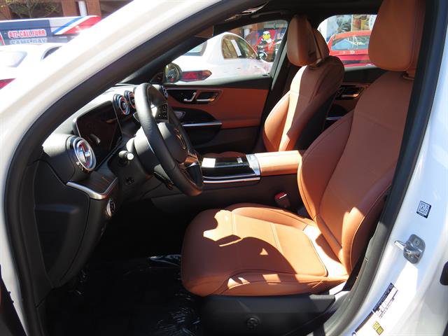 Used 2025 Mercedes-Benz C 300 4MATIC Sedan image 20