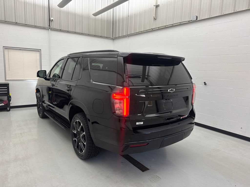 Used 2024 Chevrolet Tahoe RST w/ Luxury Package AWD/4WD image 4