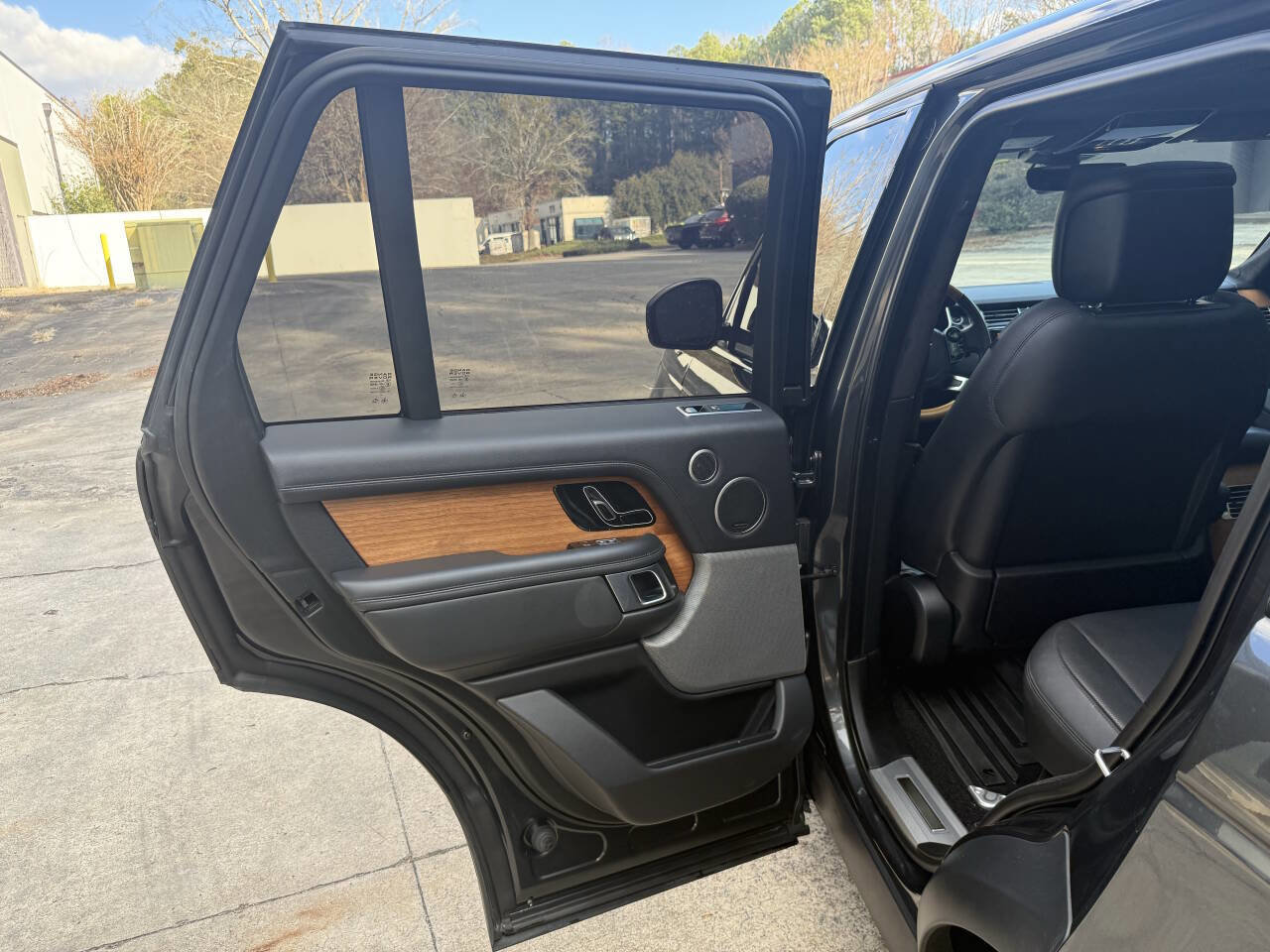 Used 2018 Land Rover Range Rover Supercharged image 45