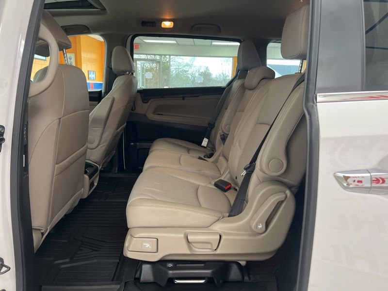 Used 2024 Honda Odyssey EX-L image 17