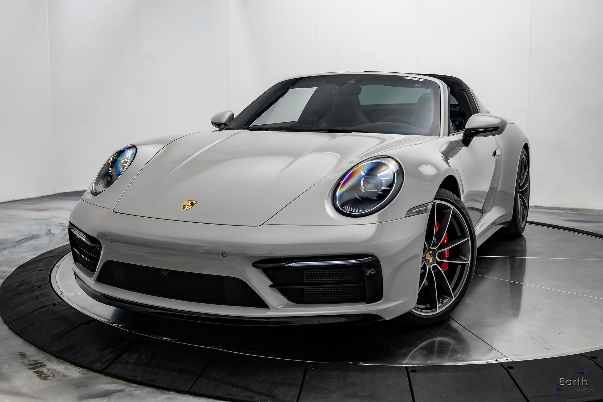 Used 2022 Porsche 911 Targa 4S AWD/4WD image 6