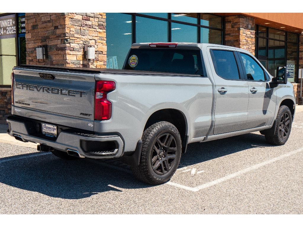 Used 2024 Chevrolet Silverado 1500 RST AWD/4WD image 3