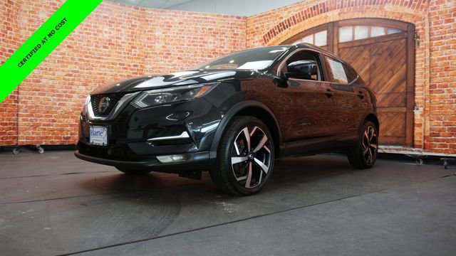 Used 2020 Nissan Rogue Sport SL w/ Premium Package image 3