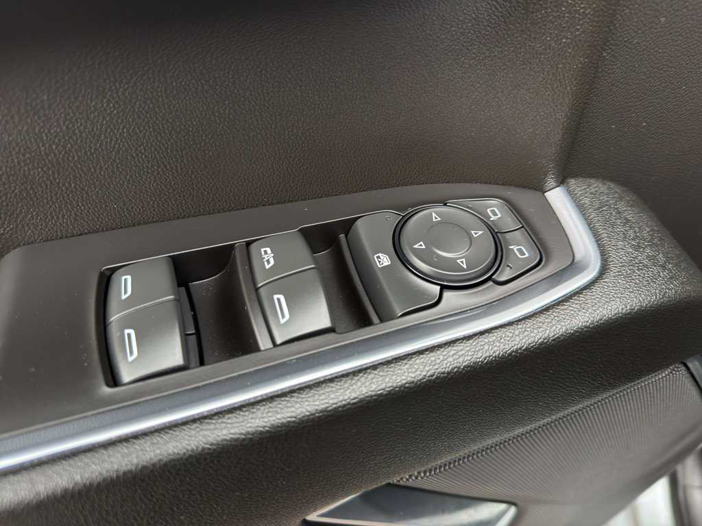Used 2024 Chevrolet Silverado 1500 LT image 13