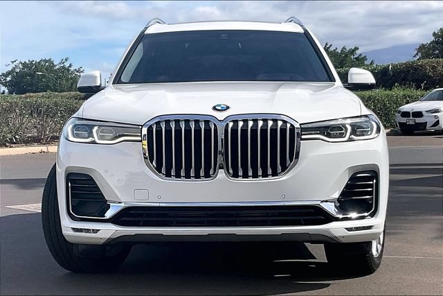 Used 2022 BMW X7 xDrive40i w/ Premium Package AWD/4WD image 3