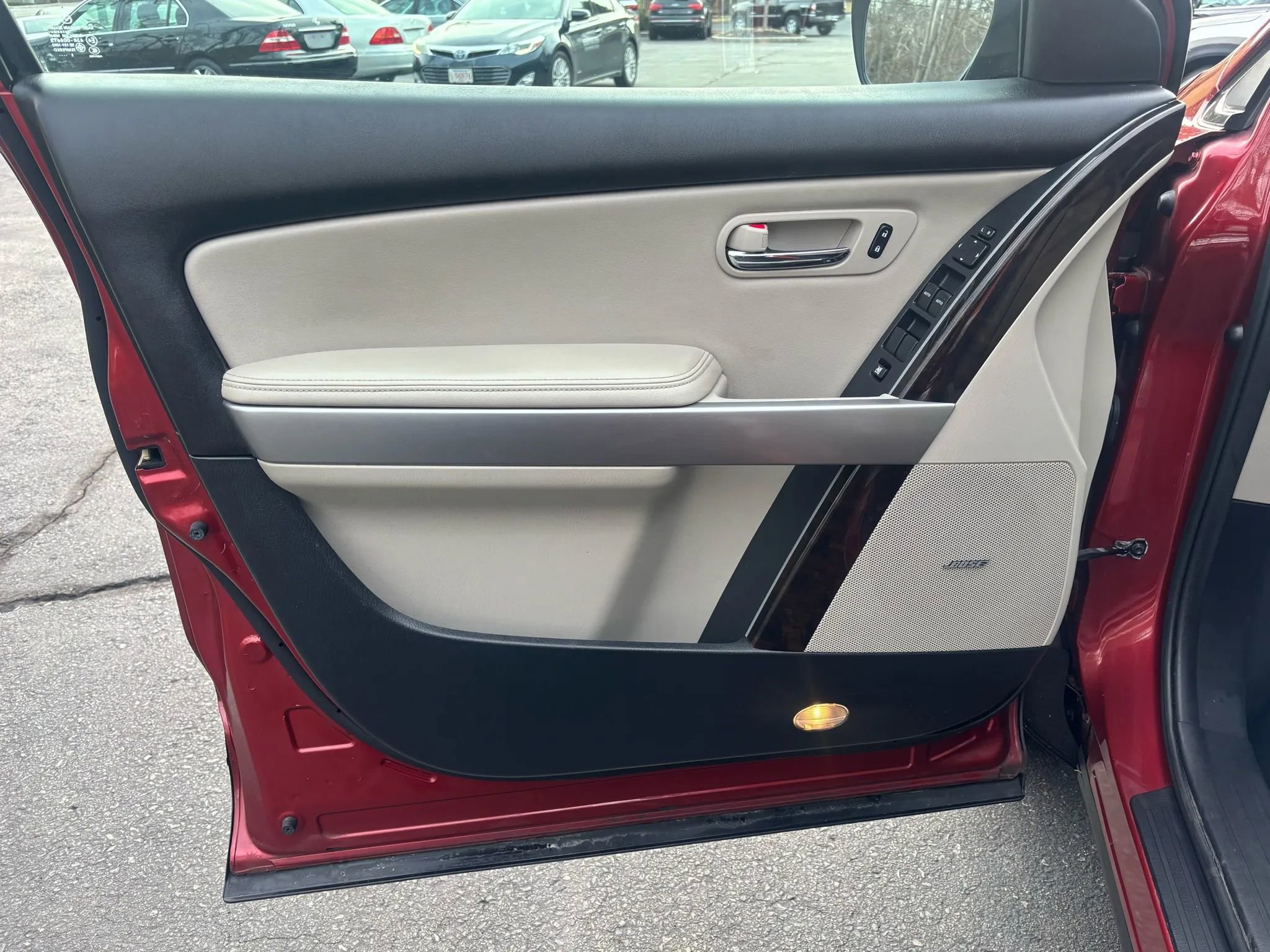 Used 2012 MAZDA CX-9 Grand Touring w/ Moonroof & Bose Audio Pkg image 13