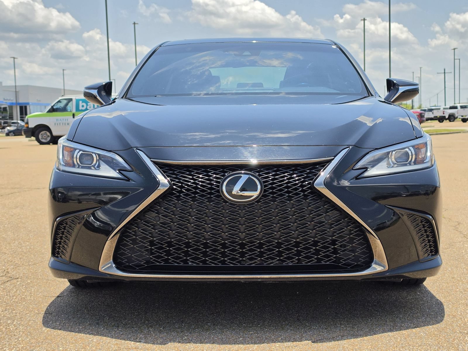 Used 2022 Lexus ES 350 F Sport w/ Accessory Package 2 FWD image 2