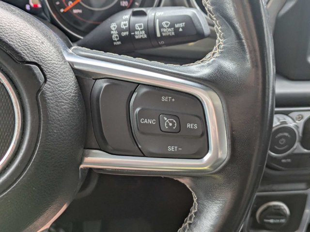 Used 2019 Jeep Wrangler Unlimited Sahara AWD/4WD image 26