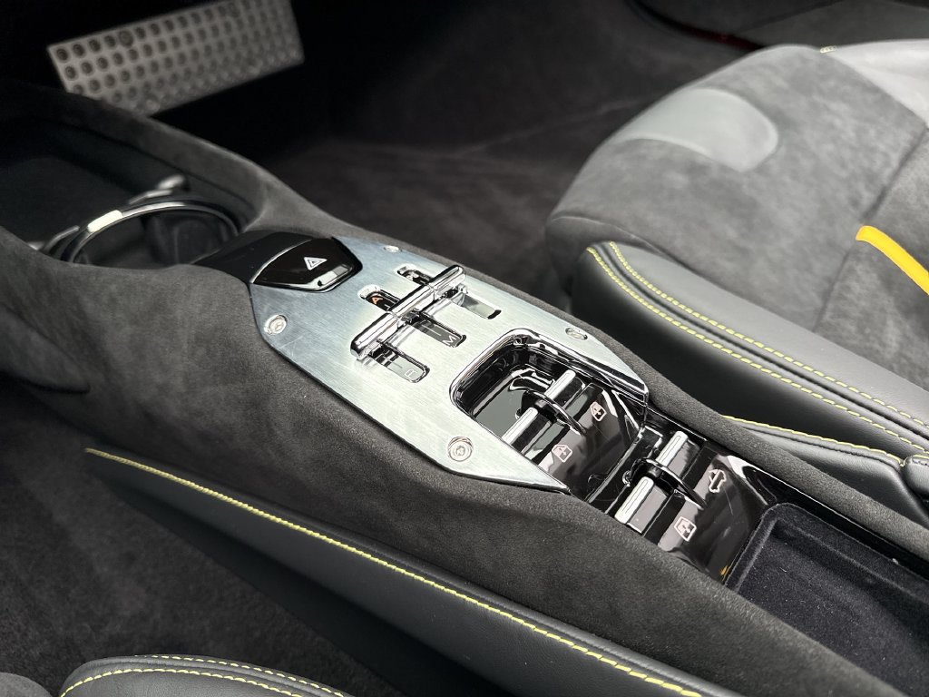 Certified 2024 Ferrari SF90 Spider AWD/4WD image 20
