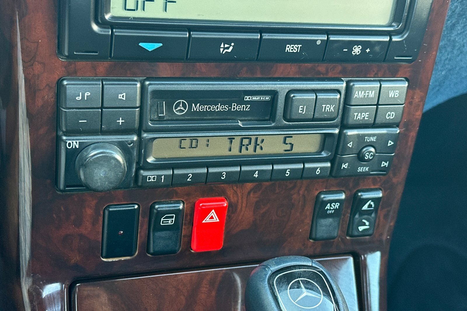 Used 1997 Mercedes-Benz SL 500 image 25
