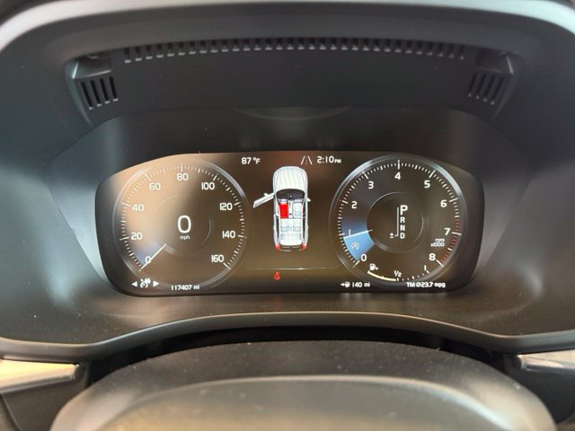 Used 2018 Volvo XC60 T6 Inscription w/ Luxury Seat Package AWD/4WD image 14