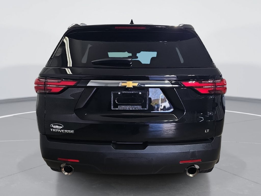 Used 2023 Chevrolet Traverse LT FWD image 5