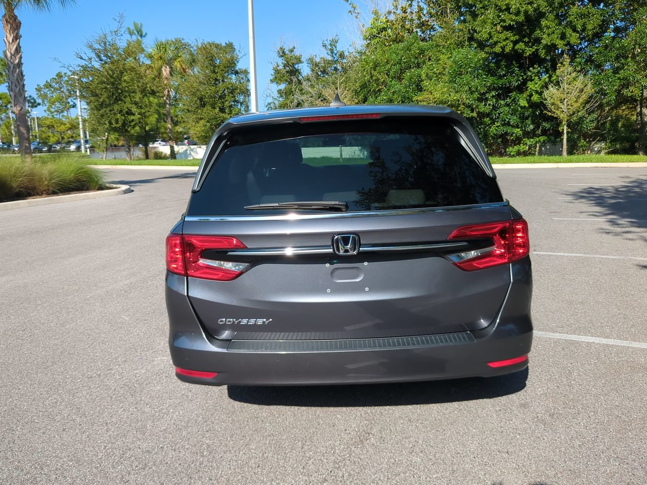 Certified 2024 Honda Odyssey EX-L image 6