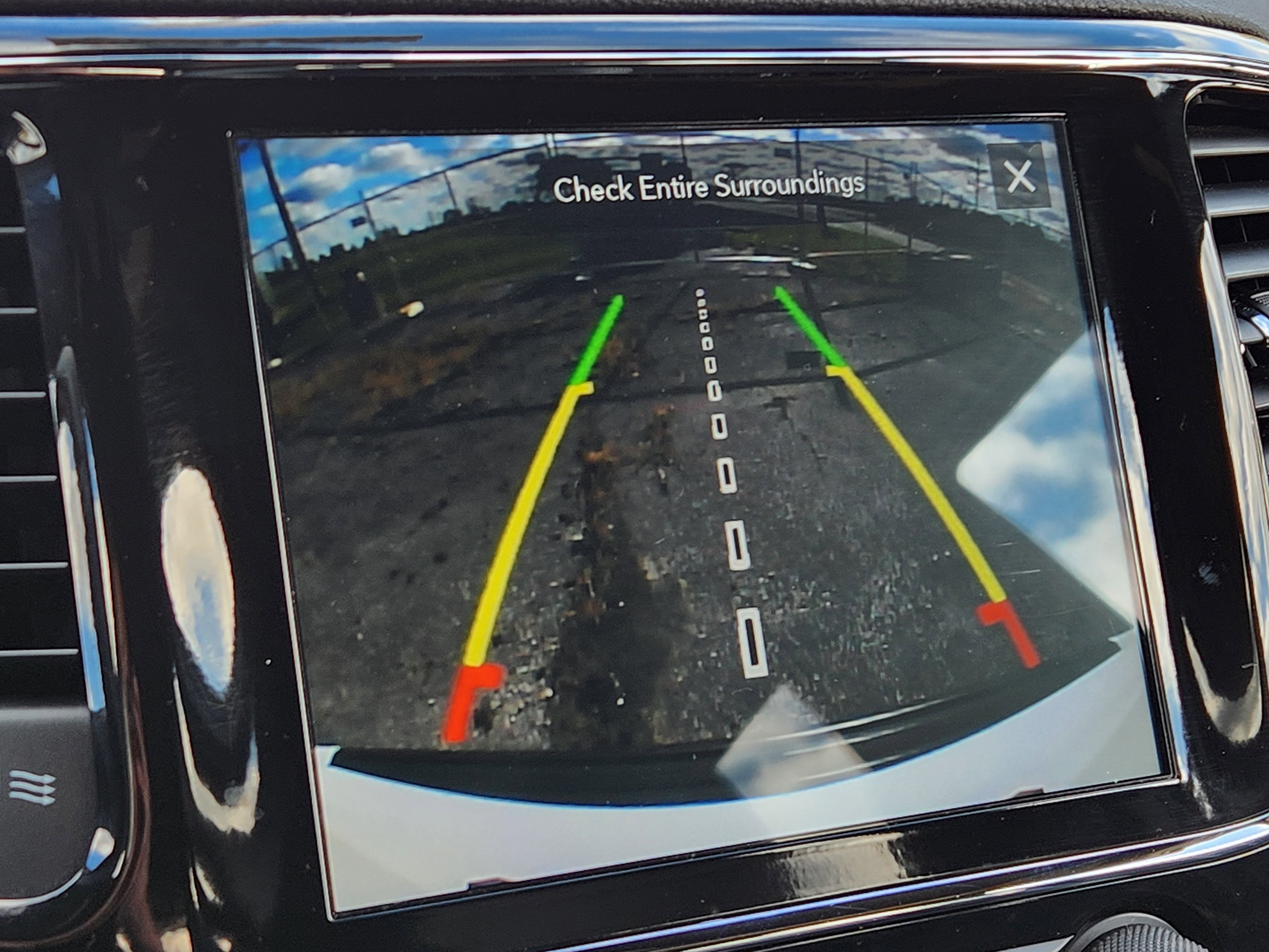 Used 2021 Jeep Grand Cherokee Laredo X image 27