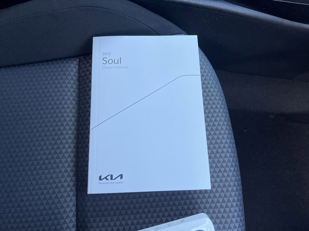 Certified 2022 Kia Soul LX w/ Technology Package image 26