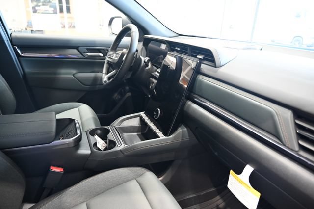 New 2026 GMC Terrain AT4 w/ LPO, Floor Liner Package AWD/4WD image 13