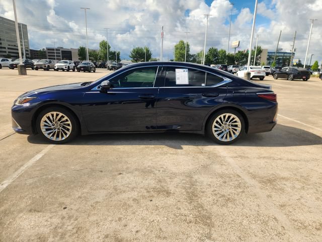 Used 2020 Lexus ES 350 Ultra Luxury w/ Accessory Package 2 FWD image 7