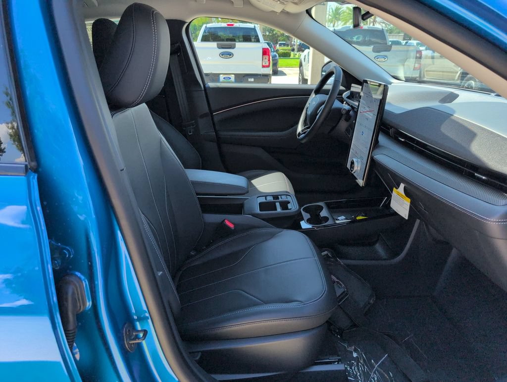 New 2026 Ford Mustang Mach-E Select RWD image 12