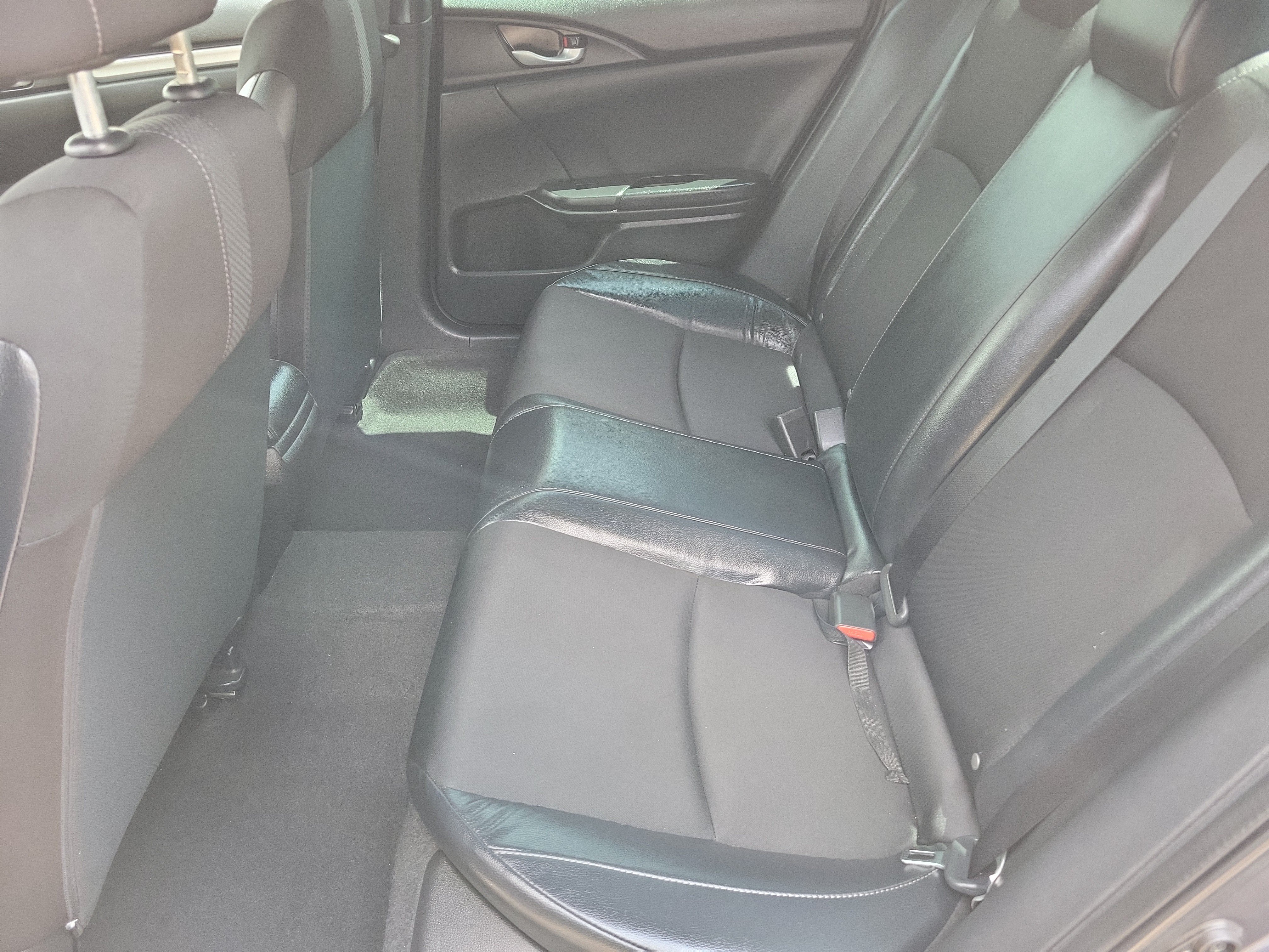 Used 2021 Honda Civic Sport image 13