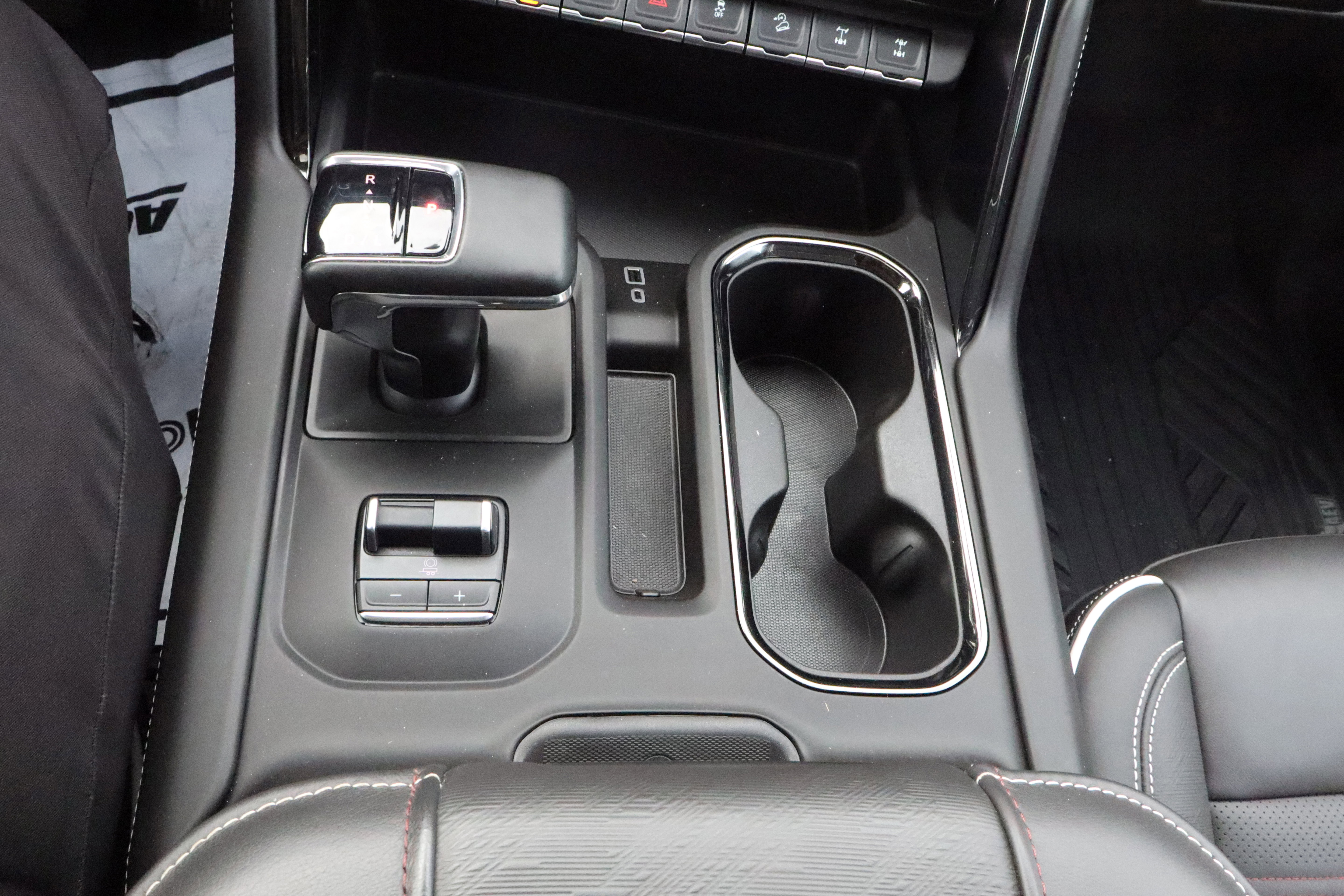 Certified 2023 GMC Sierra 1500 AT4X w/ AT4X AEV Edition image 15