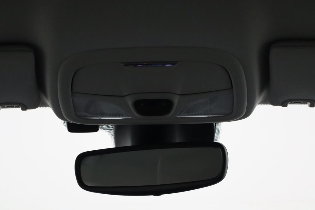 Used 2020 Jeep Cherokee Latitude Lux w/ Quick Order Package 26H Lux FWD image 24