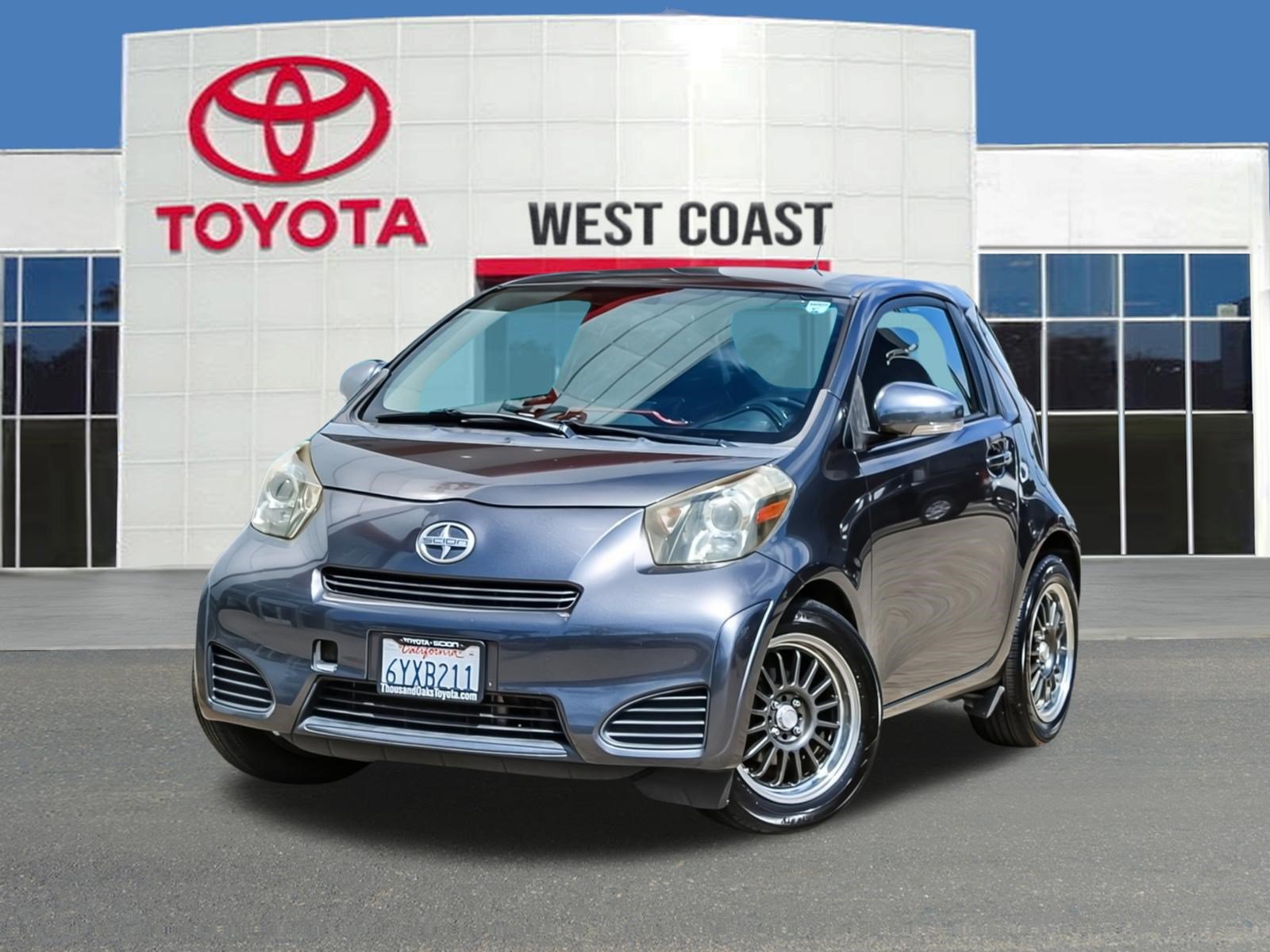 Used 2012 Scion iQ w/ Rear Speaker Pkg FWD image 1