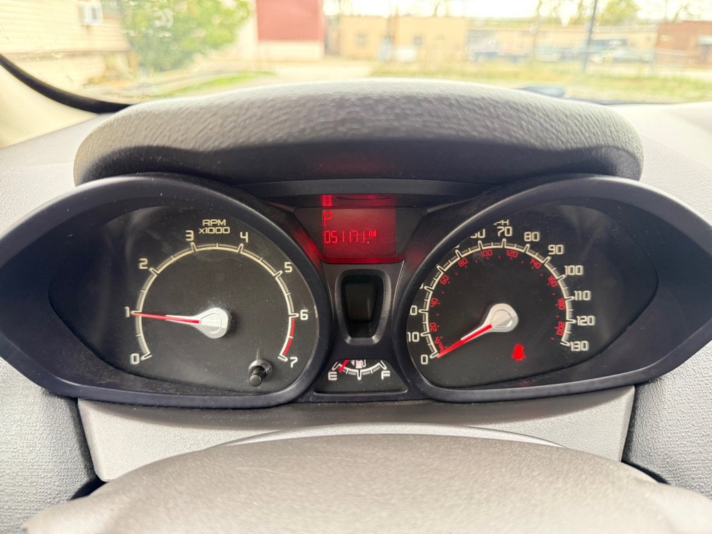 Used 2012 Ford Fiesta S image 12