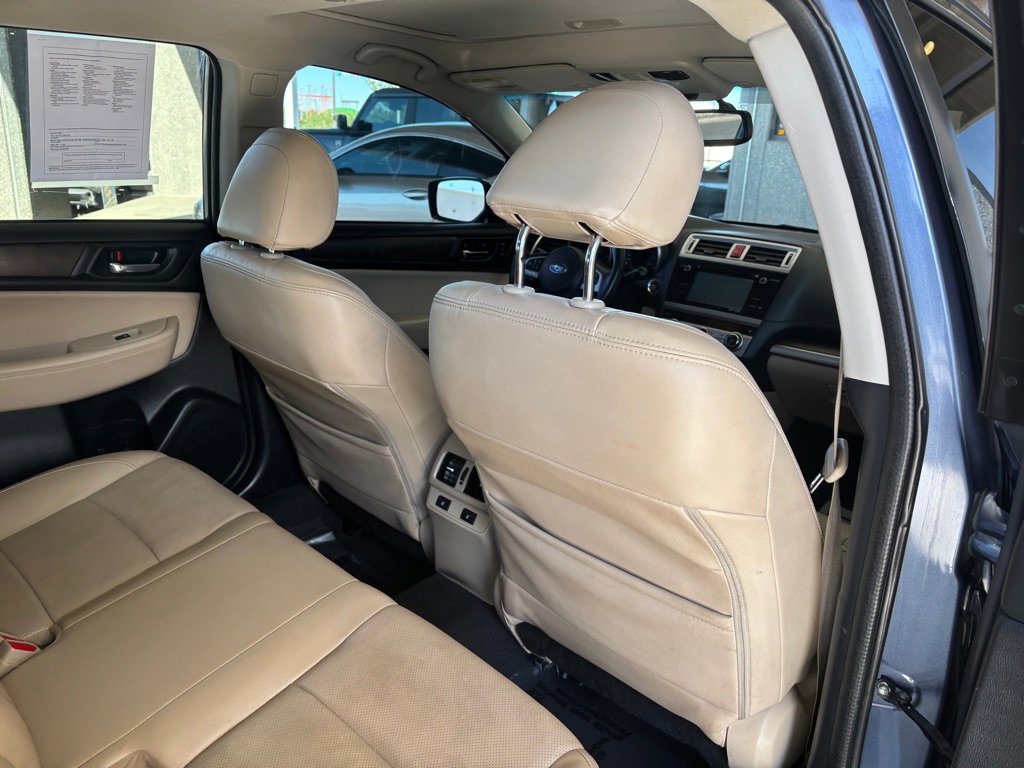 Used 2016 Subaru Outback 2.5i Limited AWD/4WD image 25