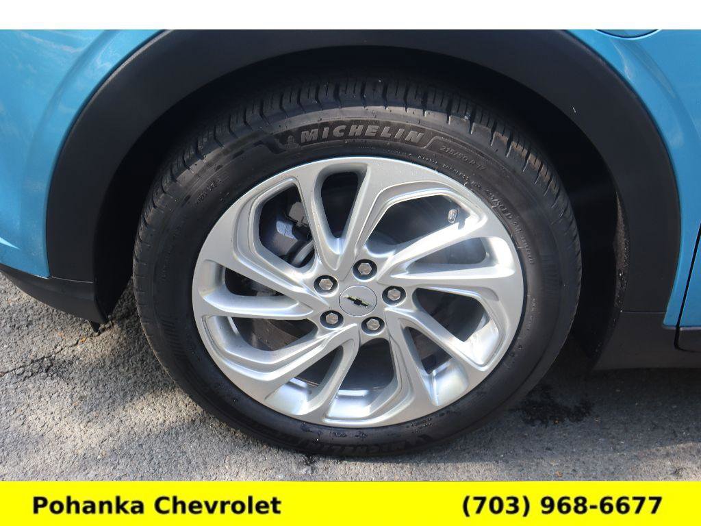 New 2027 Chevrolet Bolt LT w/ Comfort Package FWD image 28