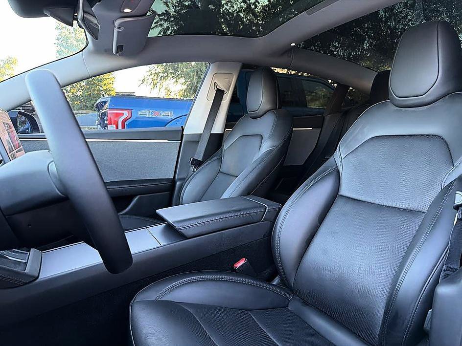 Used 2025 Tesla Model 3 Long Range RWD image 15