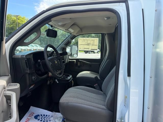 New 2026 Chevrolet Express 3500 w/ Power Convenience Package RWD image 13
