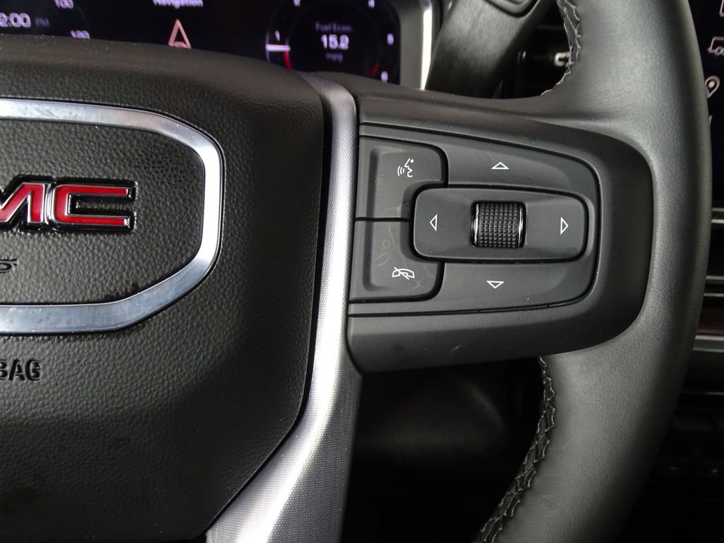 Used 2025 GMC Sierra 1500 Elevation image 28