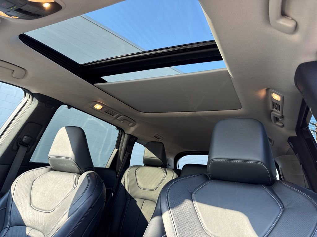 Used 2023 INFINITI QX60 Luxe w/ Cargo Package image 35