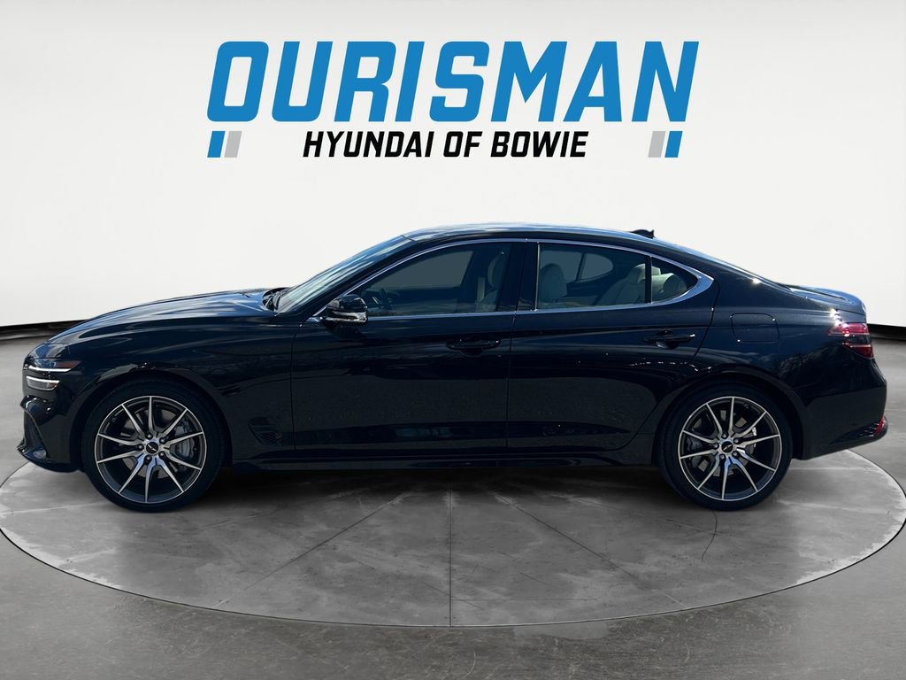 Used 2026 Genesis G70 2.5T image 3