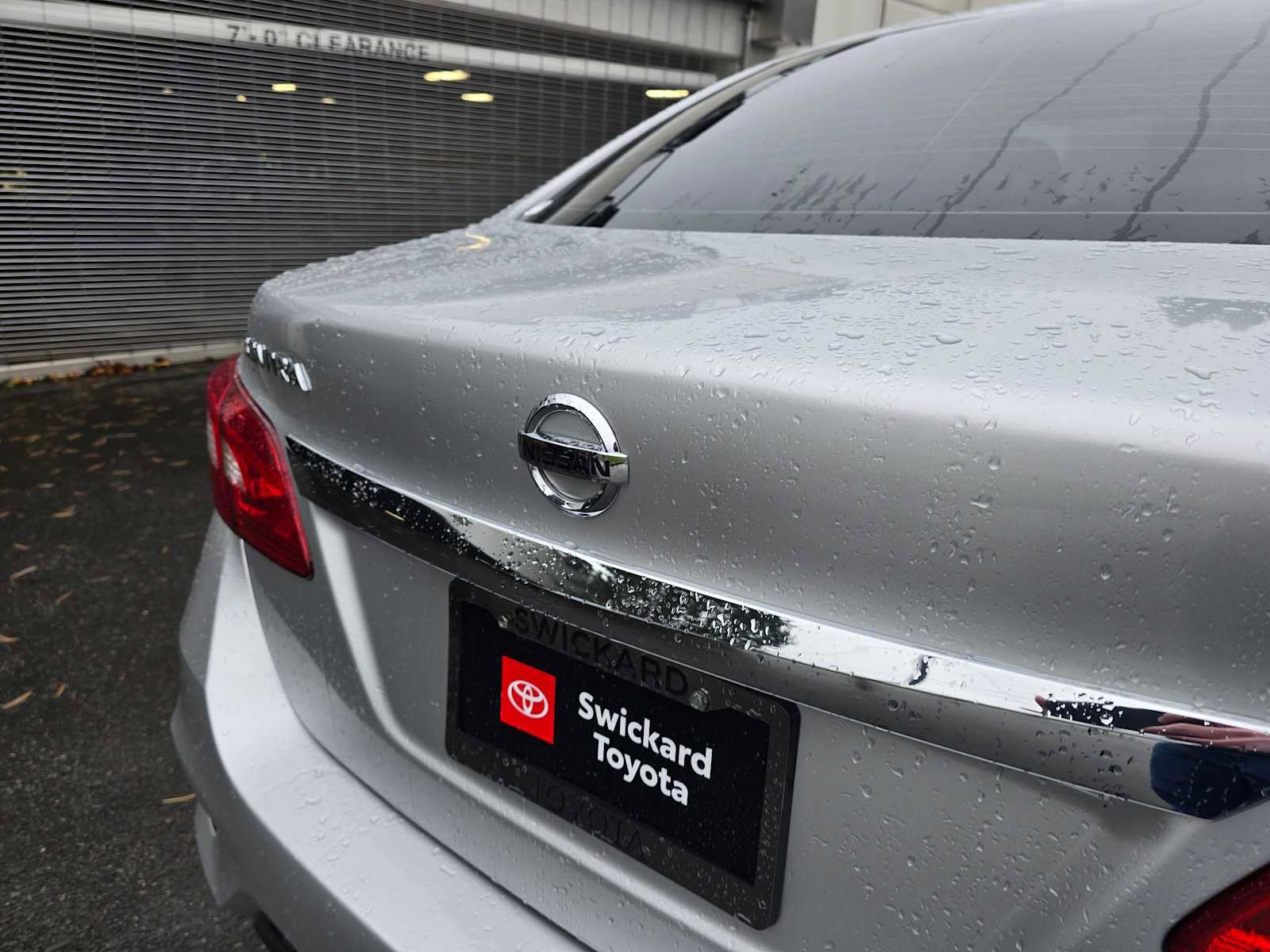 Used 2018 Nissan Sentra S image 17