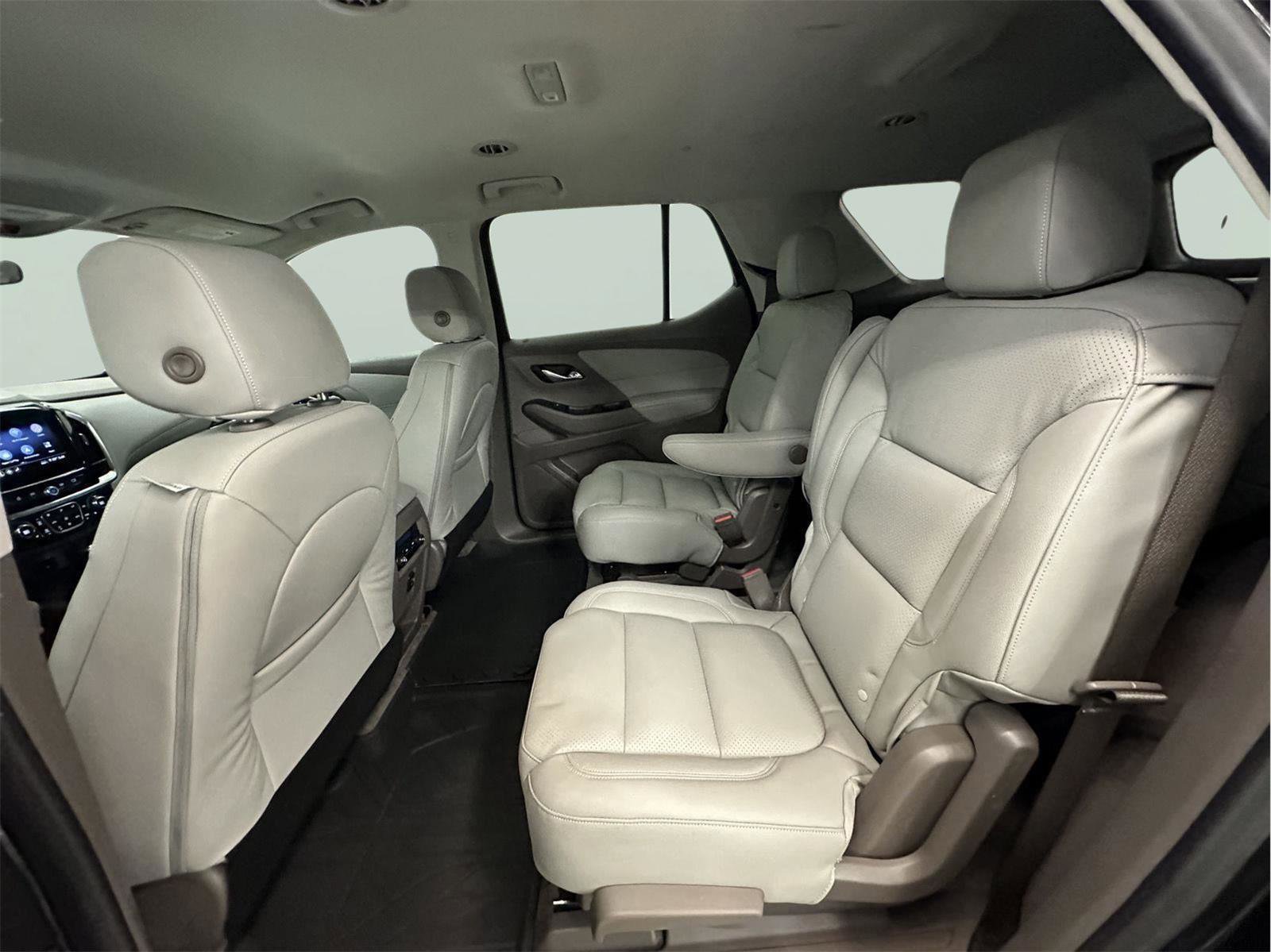 Certified 2020 Chevrolet Traverse LT image 31