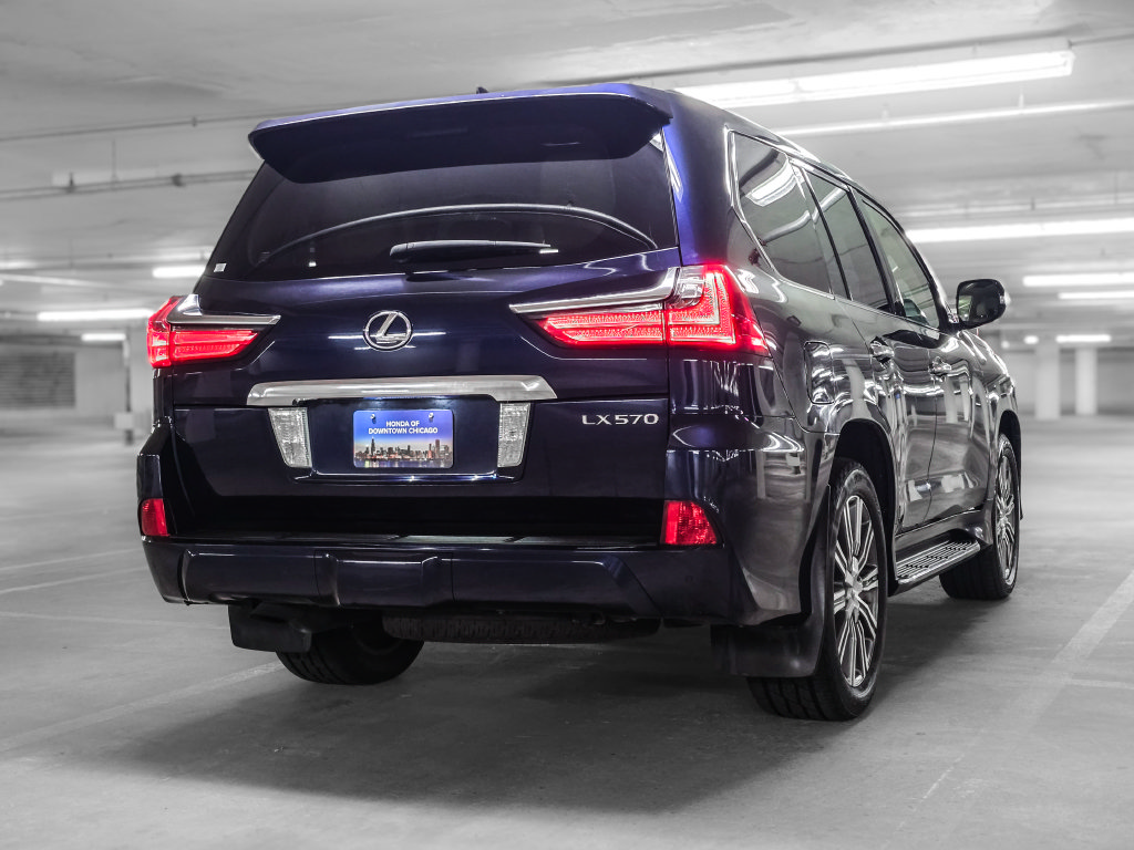 Used 2017 Lexus LX 570 4WD w/ Luxury Package image 7