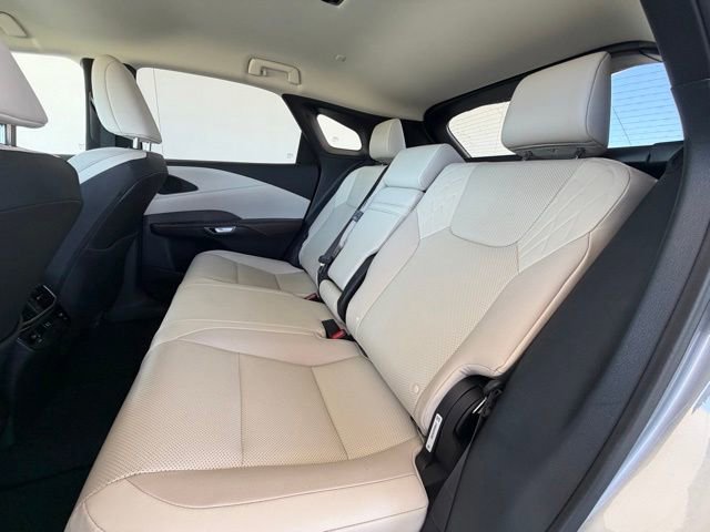 Used 2024 Lexus RX 350 FWD image 31
