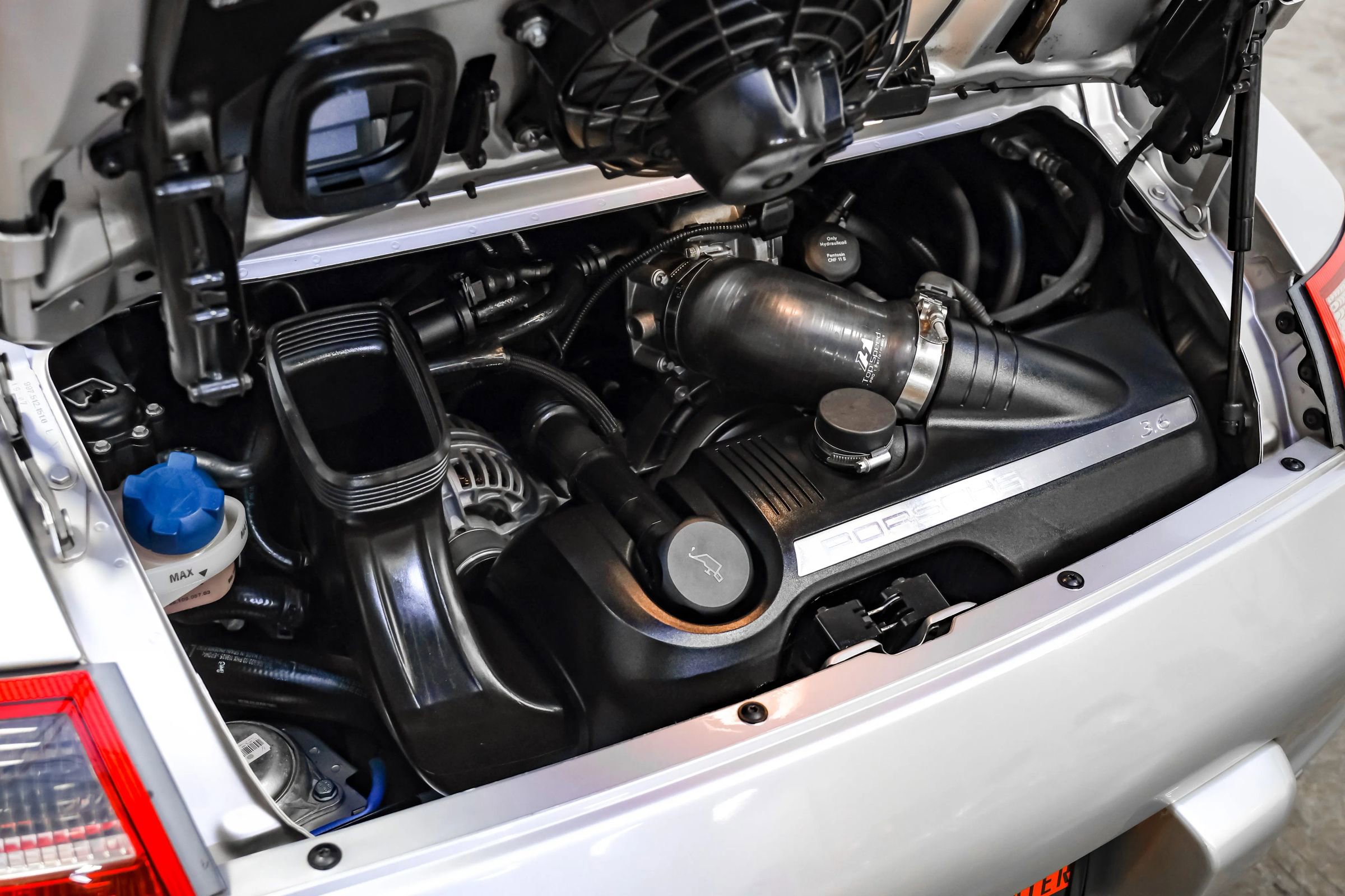Used 2008 Porsche 911 GT3 RS image 39