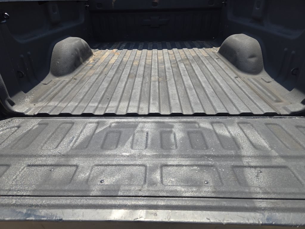 Used 2018 Chevrolet Silverado 2500 High Country w/ Duramax Plus Package AWD/4WD image 33