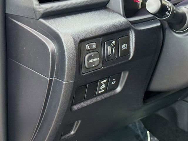 Used 2024 Toyota 4Runner TRD Off-Road image 10