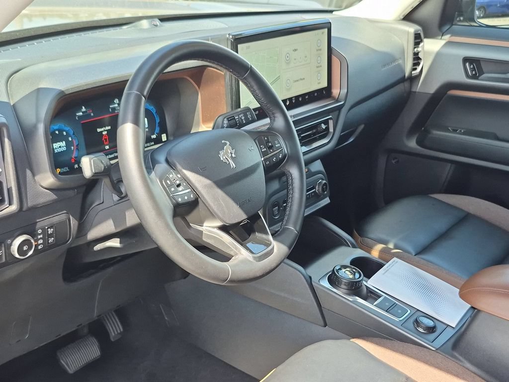 Used 2025 Ford Bronco Sport Outer Banks w/ Outer Banks Tech Package+ AWD/4WD image 15