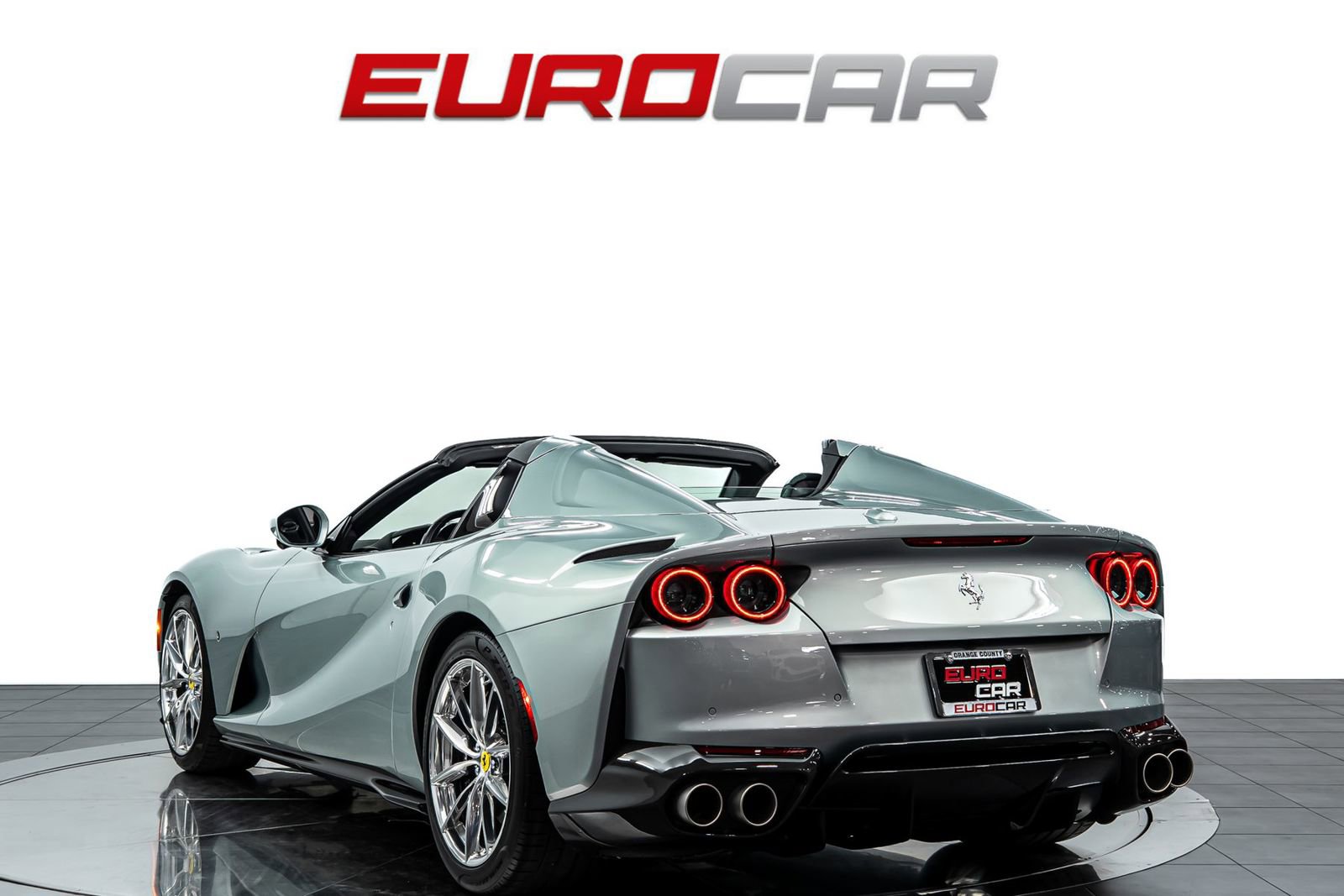 Used 2022 Ferrari 812 GTS RWD image 4
