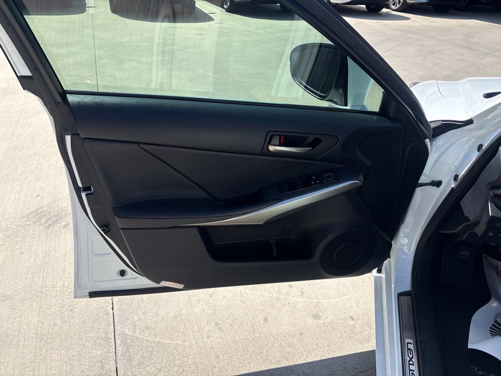 Used 2020 Lexus IS 300 F Sport w/ F Sport Package RWD image 15