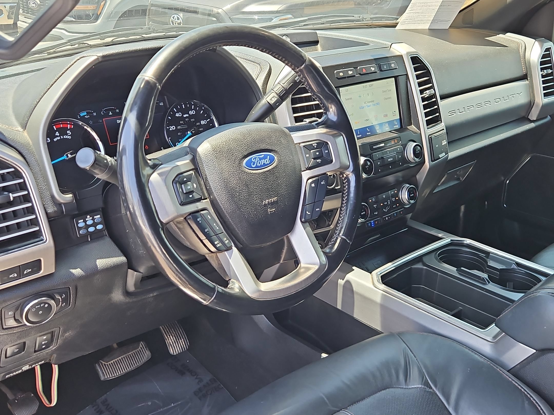 Used 2020 Ford F350 Platinum AWD/4WD image 13